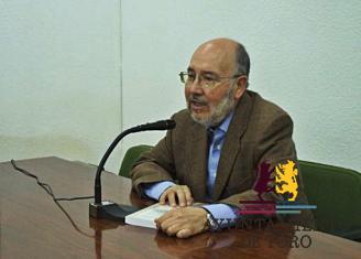 Vicente Buruaga presenta su cuarta novela en la Casa de Cultura de Toro