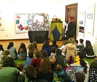 Batiburrillo ense&ntilde;a a los ni&ntilde;os seguridad vial con gui&ntilde;oles