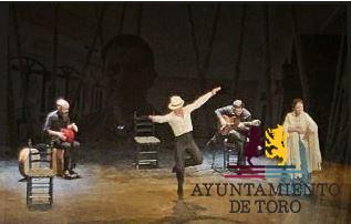 El flamenco llena de aplausos el Latorre