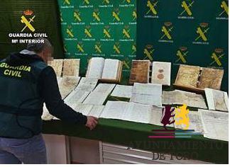La Guardia Civil recupera y devuelve a Toro un documento del XVIII ofertado en Internet