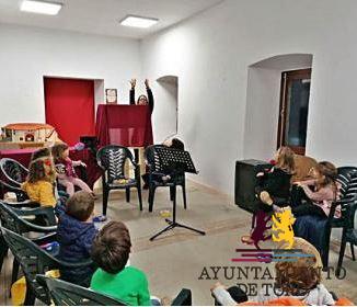 Al ritmo de pandereta