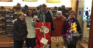 Unidos contra el C&aacute;ncer entrega la cesta sorteada en Reyes