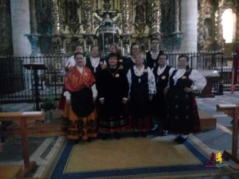 El grupo ``Vacceos`` recauda fondos para Unidos contra el C&aacute;ncer con una comida ``El Molino`` acoger&aacute; el evento solidario que s