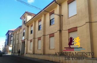 El Centro de Adultos ofertar&aacute; cursos para obtener carn&eacute;s profesionales en enolog&iacute;a