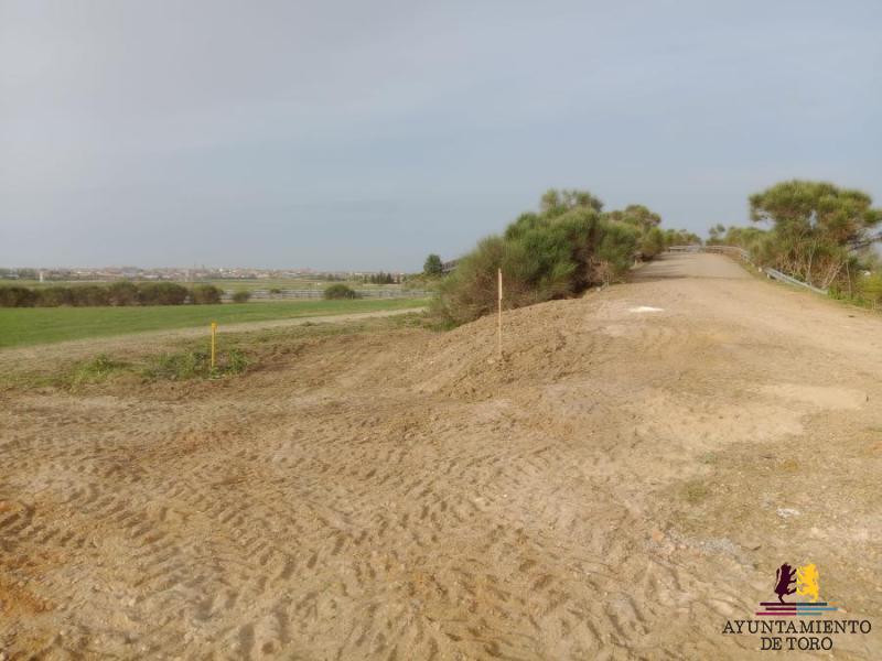 El Ayuntamiento de Toro culmina la limpieza de la escombrera ilegal de Tagarabuena y apela al civismo de nuevo 